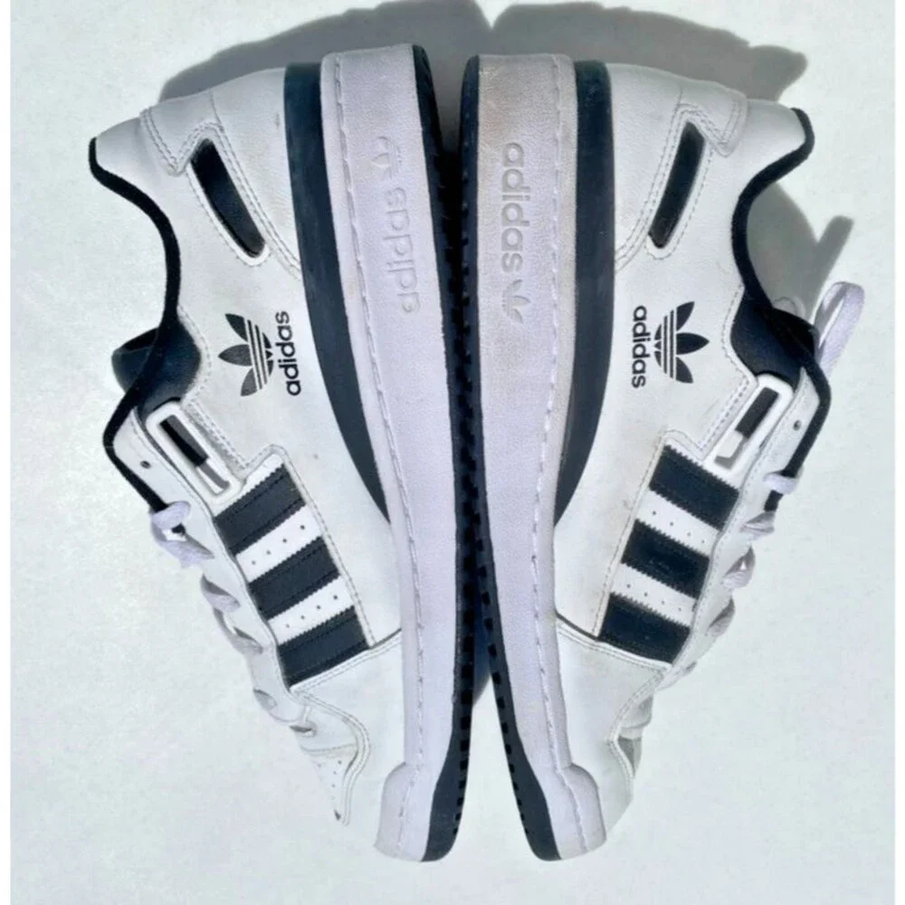 Adidas Forum Low White with Black Stripes Mens Sneakers Lace Up Shoe - Size 12.5